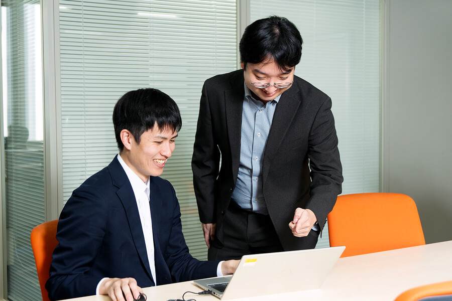 CFM事業部 ITエンジニア R.T.